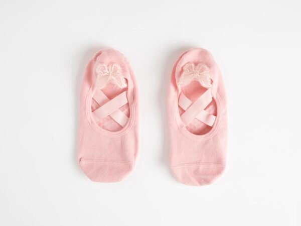 Butterfly pink grip socks